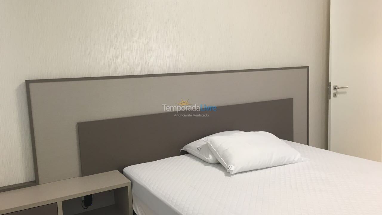 Apartment for vacation rental in Itapema (Meia Praia)