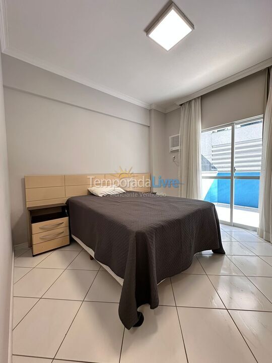 Apartment for vacation rental in Itapema (Meia Praia)