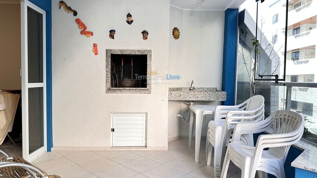 Apartment for vacation rental in Itapema (Meia Praia)