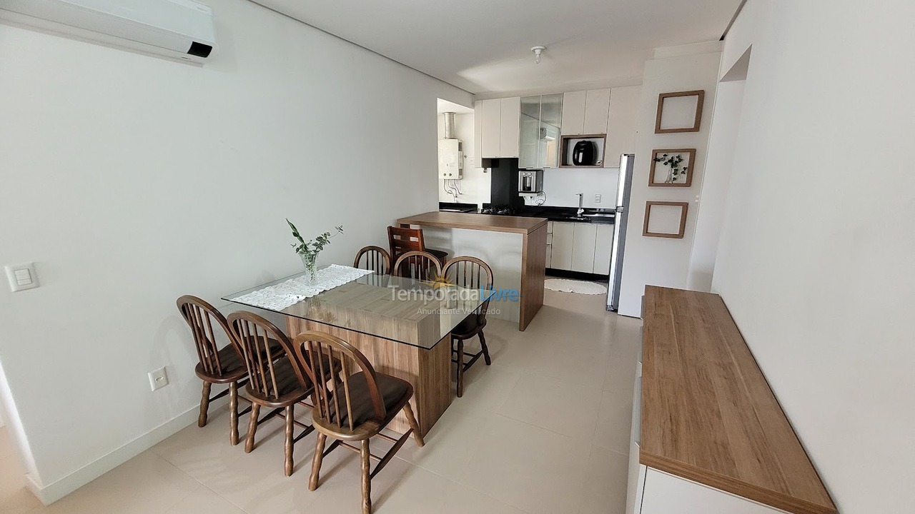 Apartamento para aluguel de temporada em Florianopolis (Canasvieiras)