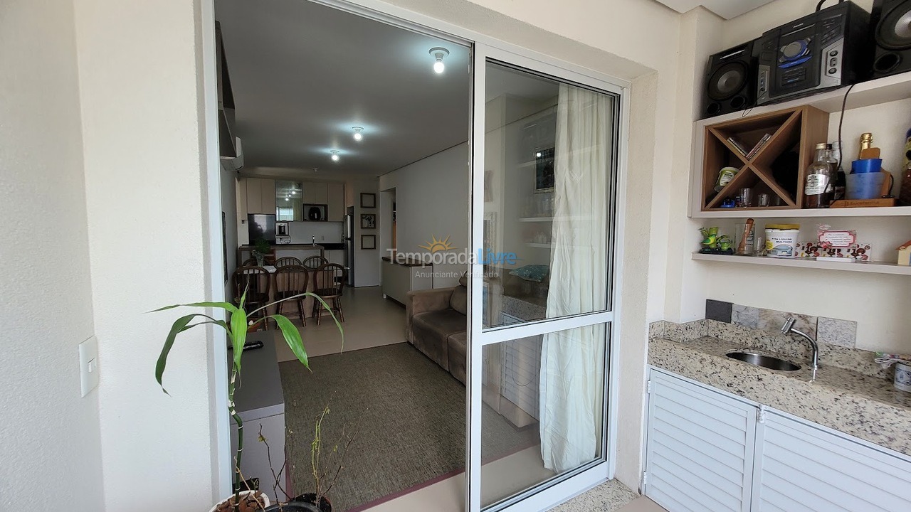 Apartamento para aluguel de temporada em Florianopolis (Canasvieiras)