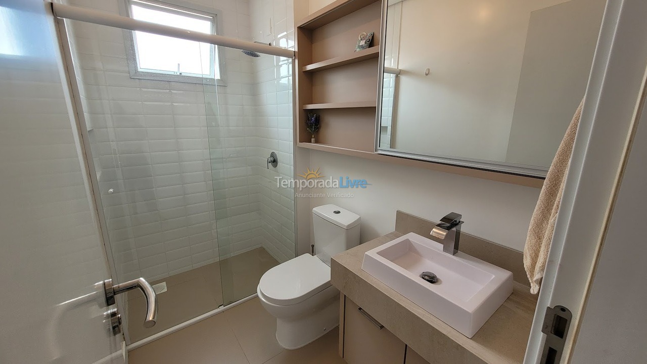Apartamento para aluguel de temporada em Florianopolis (Canasvieiras)