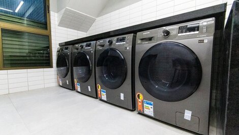 Rooftop 470 Flats in Boa Viagem by Carpediem