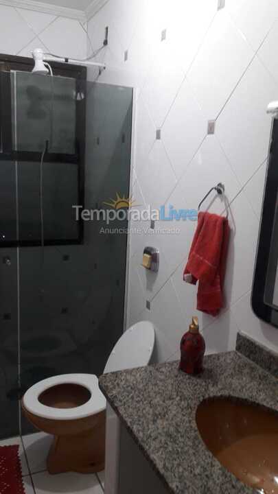 Apartamento para aluguel de temporada em Caraguatatuba (Martim de Sá)