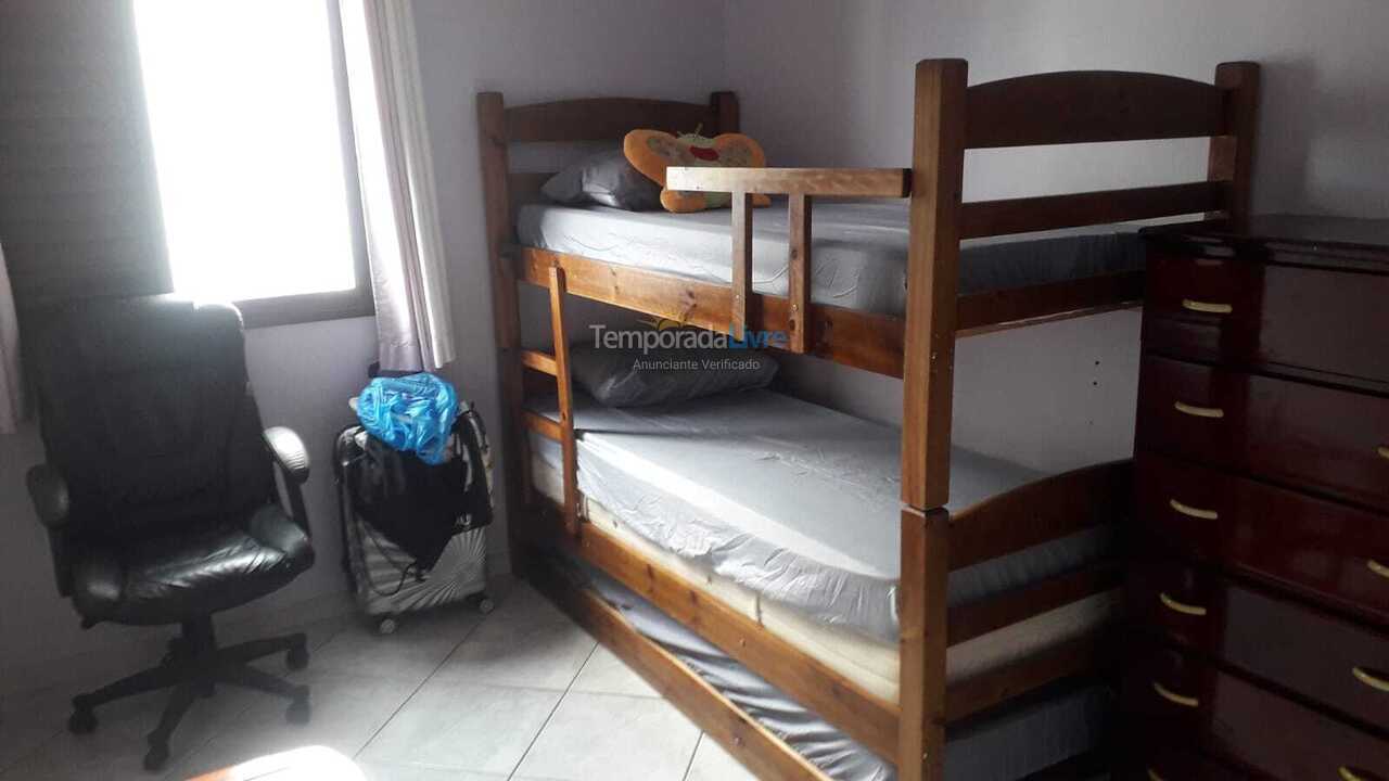Apartamento para aluguel de temporada em Caraguatatuba (Martim de Sá)