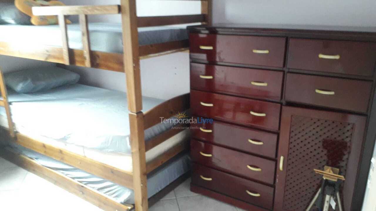 Apartamento para aluguel de temporada em Caraguatatuba (Martim de Sá)