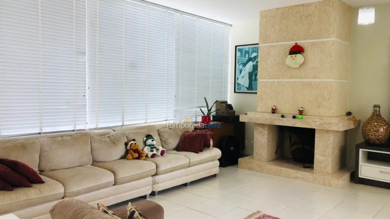 Casa para alquiler de vacaciones em Florianopolis (Jurerê Internacional)