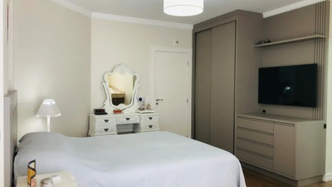 Casa con 4 habitaciones de temporada.