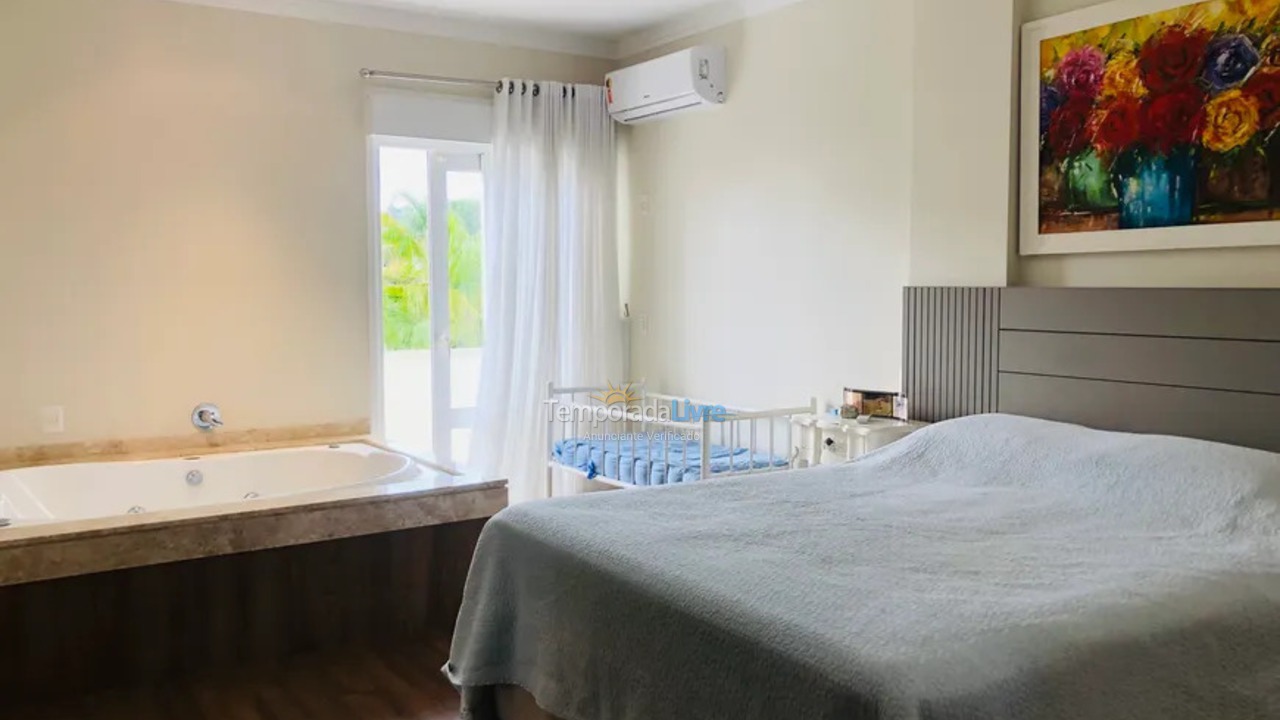 Casa para alquiler de vacaciones em Florianopolis (Jurerê Internacional)
