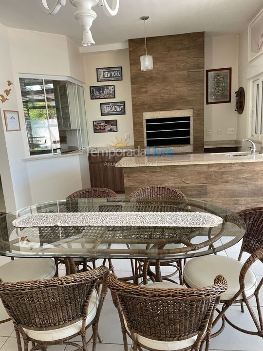 Casa para alquiler de vacaciones em Florianopolis (Jurerê Internacional)