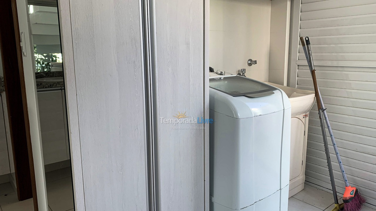 Casa para aluguel de temporada em Governador Celso Ramos (Praia de Palmas)