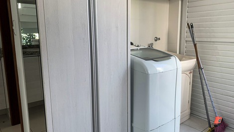 Casa Espaçosa de 3 Dormitórios na Linda Praia de Palmas!