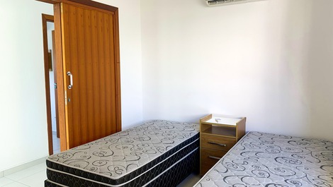 Casa Espaçosa de 3 Dormitórios na Linda Praia de Palmas!