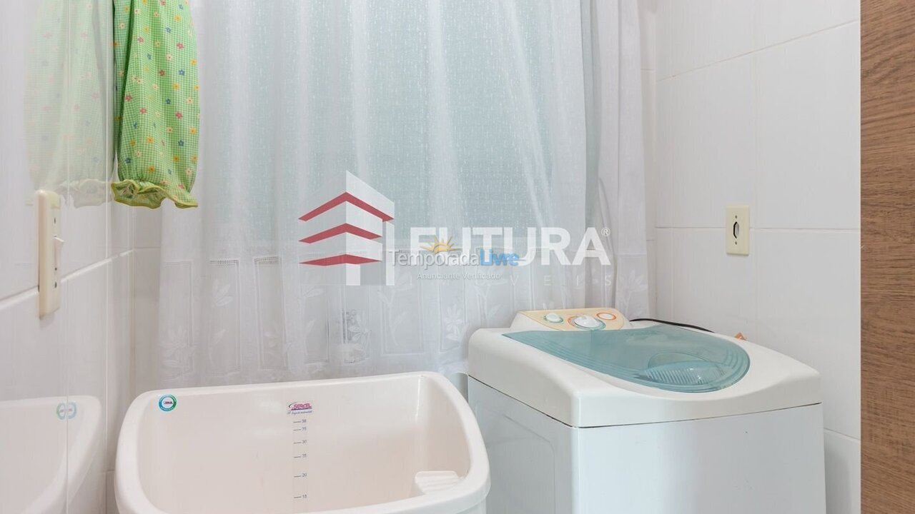 Apartment for vacation rental in Bombinhas (Praia de Bombas)
