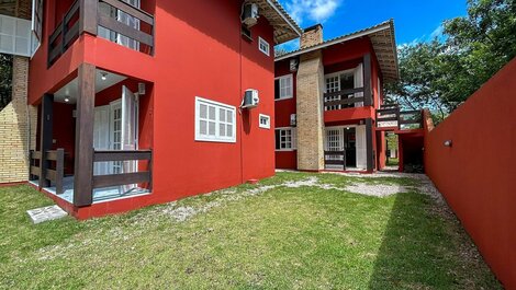 215 - Family house with ample space in Mariscal