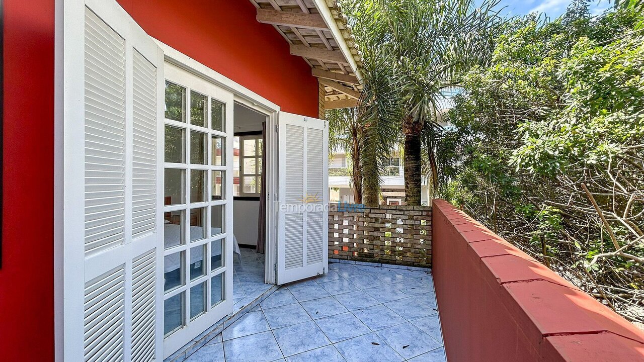 House for vacation rental in Bombinhas (Mariscal)