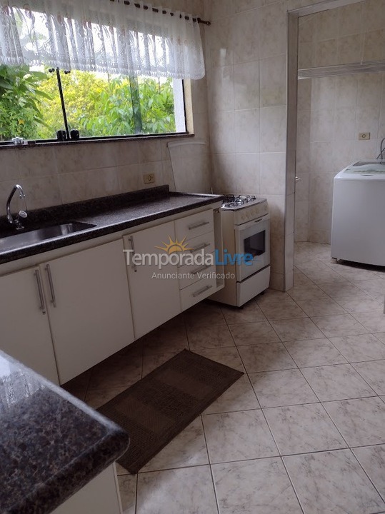 Casa para alquiler de vacaciones em Bertioga (Condominio Morada da Praia)