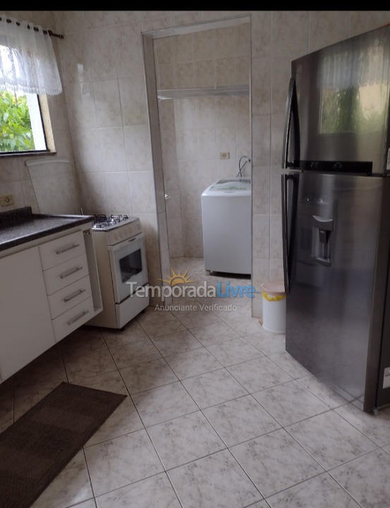 Casa para alquiler de vacaciones em Bertioga (Condominio Morada da Praia)