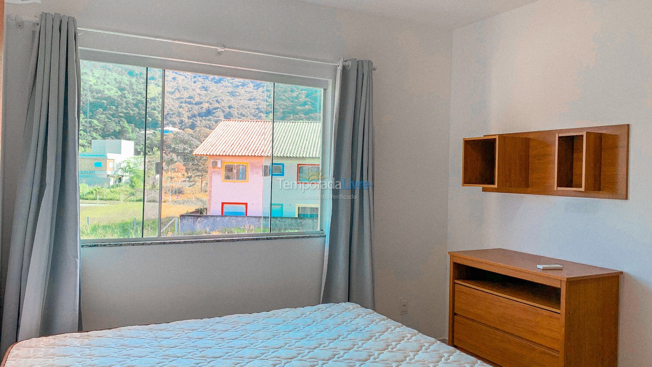 Casa para alquiler de vacaciones em Governador Celso Ramos (Praia de Palmas)