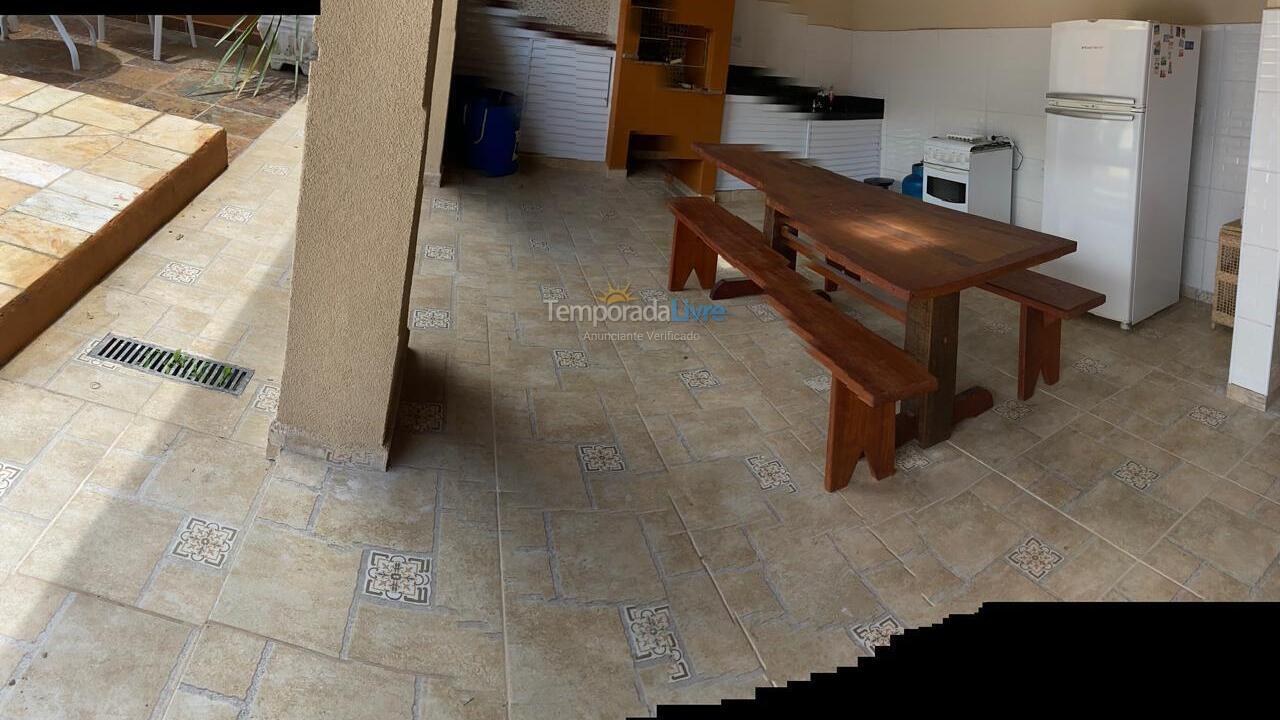 Casa para aluguel de temporada em Bertioga (Condominio Morada da Praia)