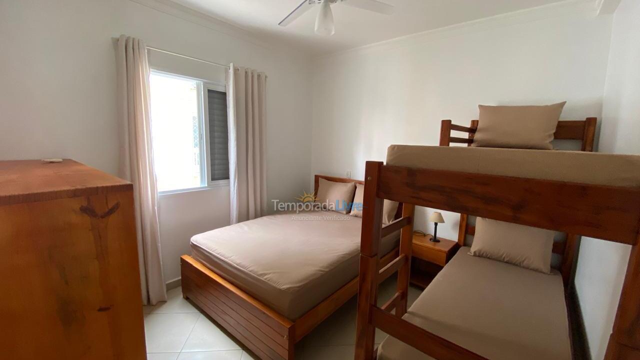 Apartamento para aluguel de temporada em Ubatuba (Praia Grande)