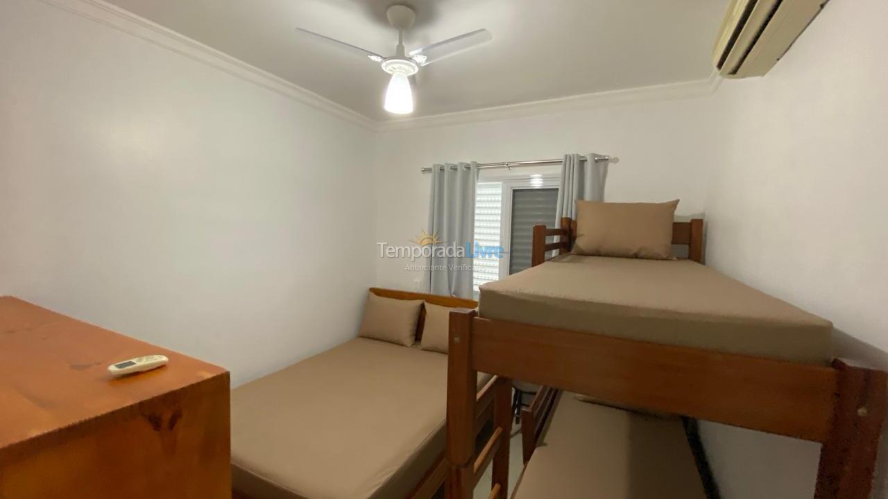 Apartamento para aluguel de temporada em Ubatuba (Praia Grande)