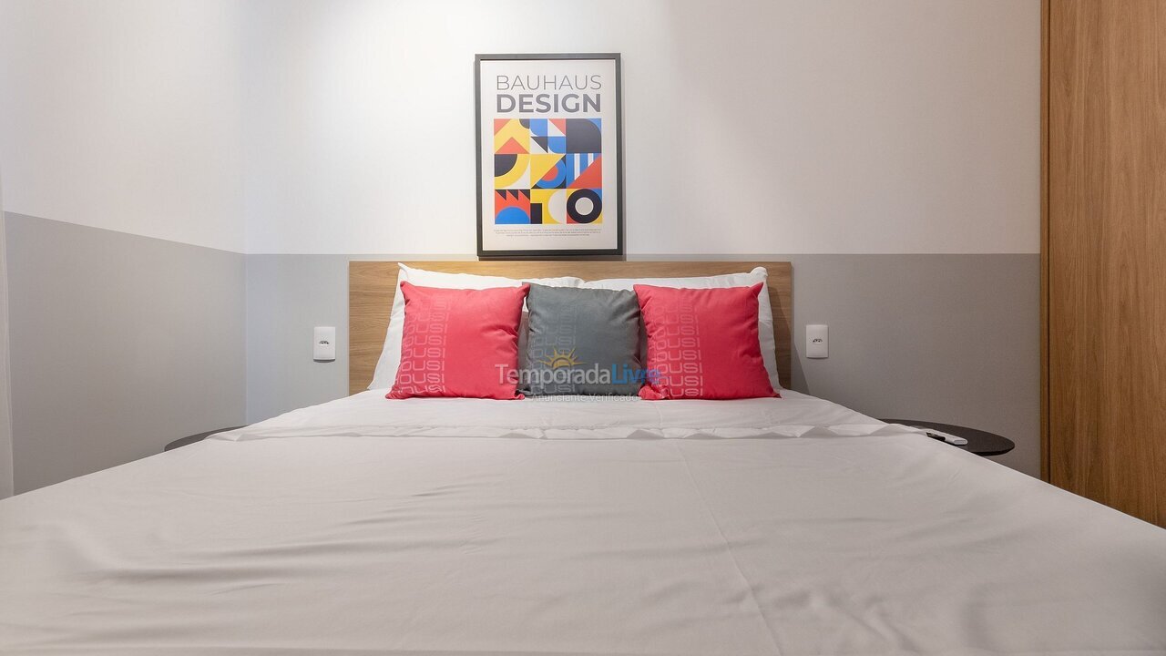 Apartamento para aluguel de temporada em Salvador (Ba Praia do Farol da Barra)