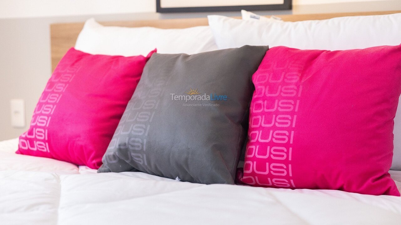 Apartamento para aluguel de temporada em Salvador (Ba Praia do Farol da Barra)