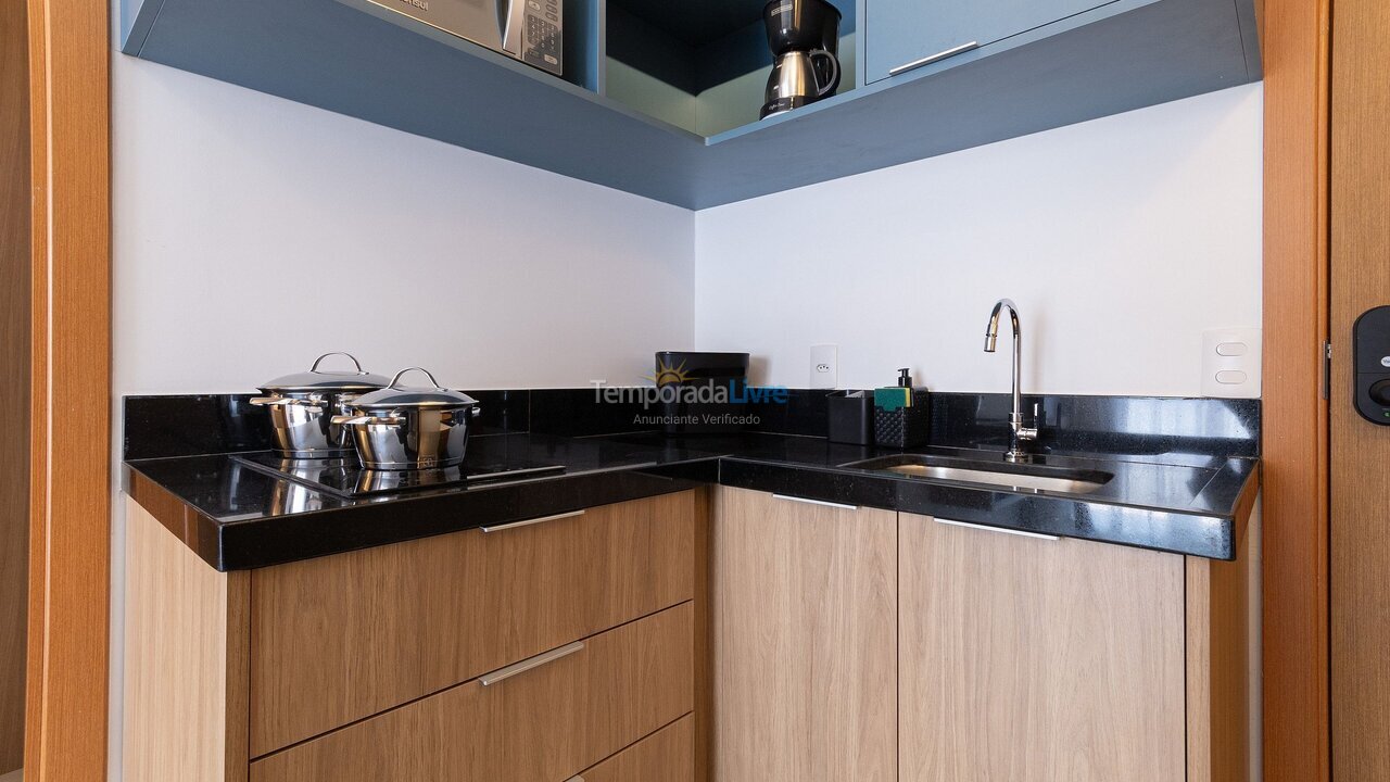 Apartamento para aluguel de temporada em Salvador (Ba Praia do Farol da Barra)