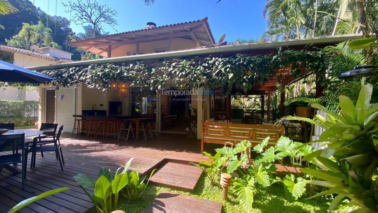 House for vacation rental in São Sebastião (Camburi)