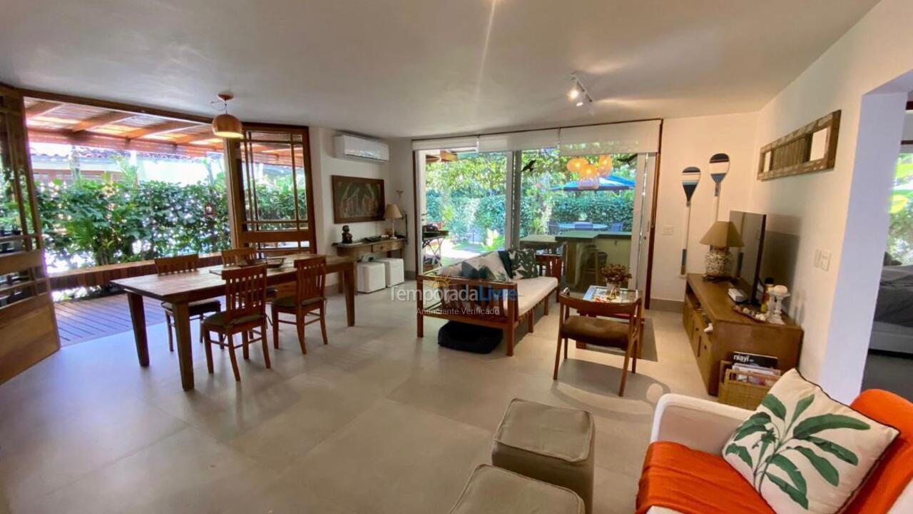 House for vacation rental in São Sebastião (Camburi)