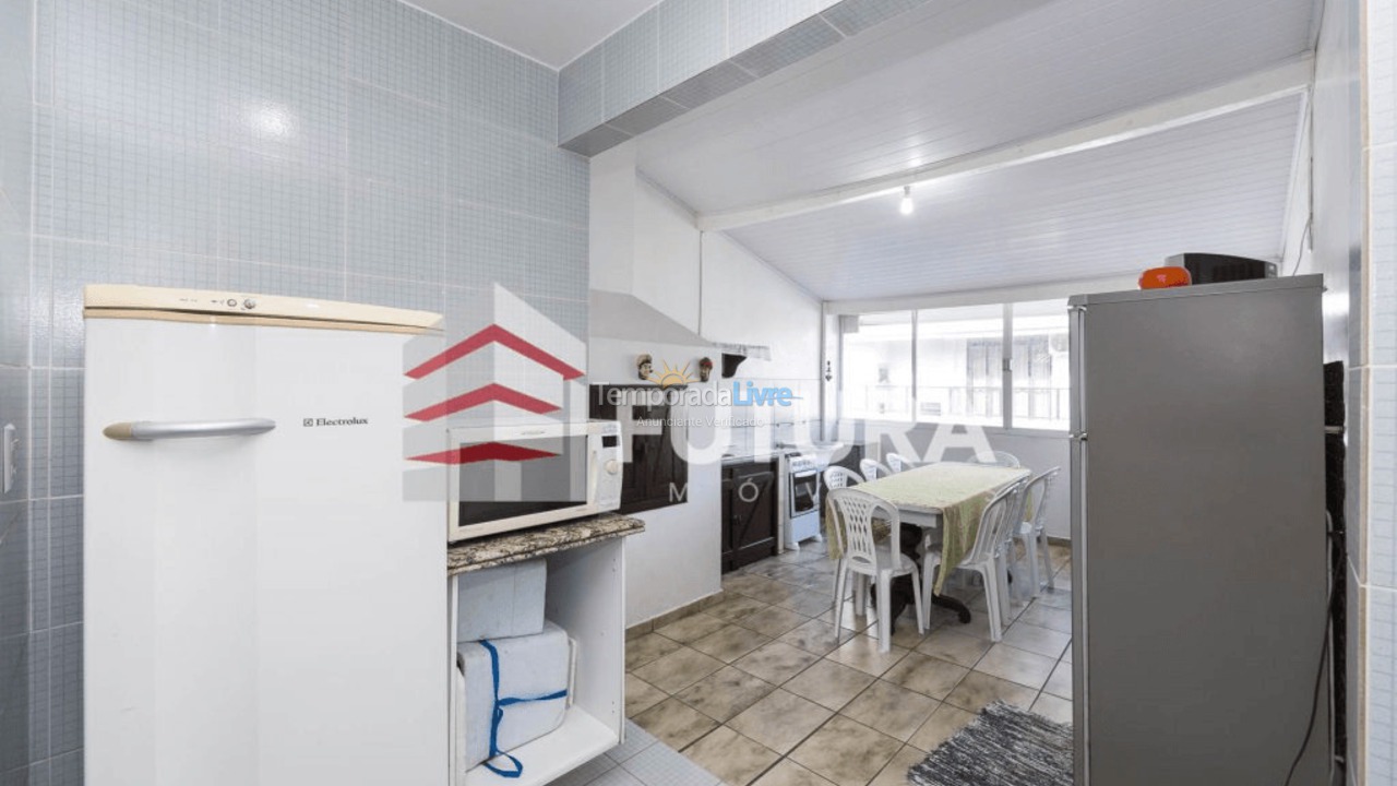 Apartamento para alquiler de vacaciones em Bombinhas (Praia de Bombas)