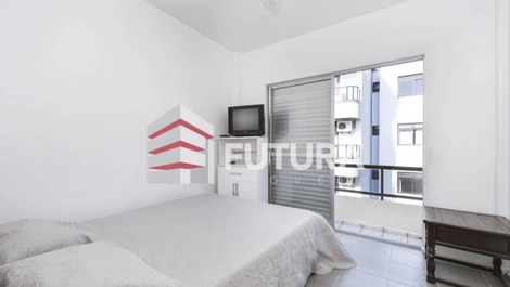 Ático 03 dormitorios a pocos metros de la playa de Bombas