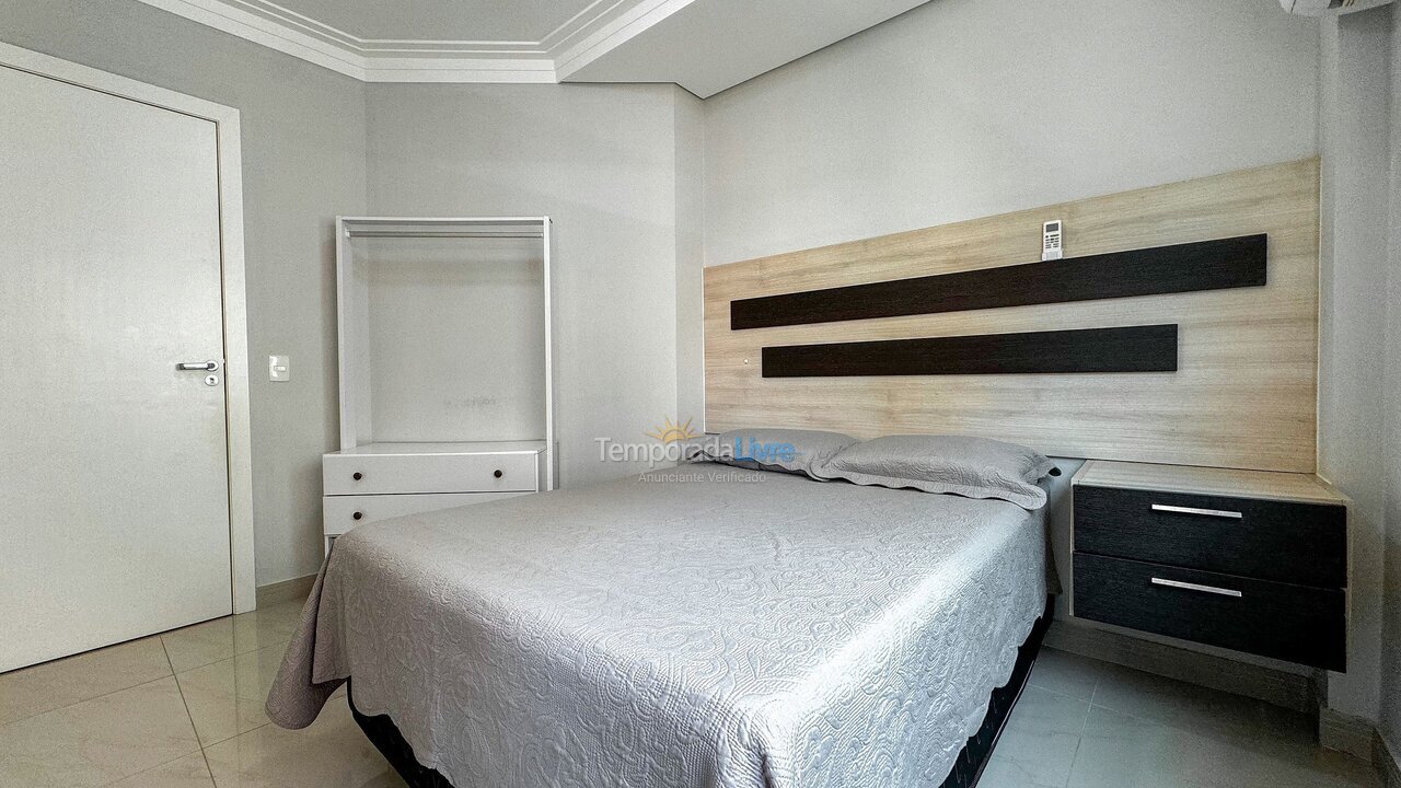 Apartamento para aluguel de temporada em Bombinhas (Praia de Bombas)