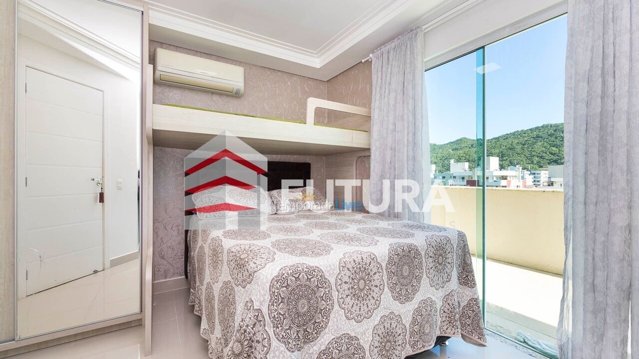 Apartamento para aluguel de temporada em Bombinhas (Praia de Bombas)