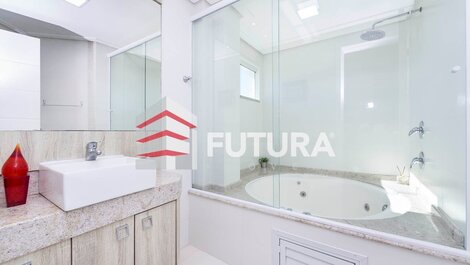 Cobertura com Piscina em Bombas - SC