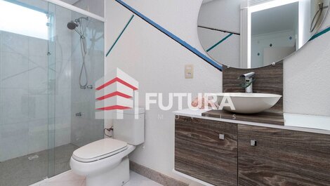 Coverage for seasonal rental in Bombinhas, SC