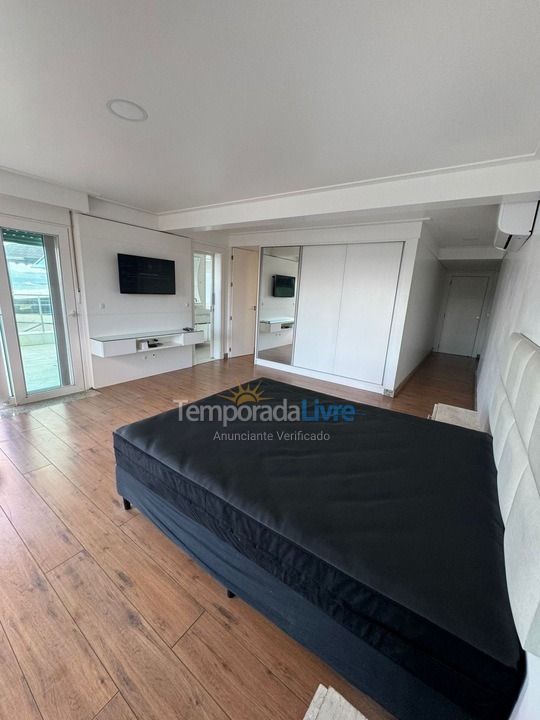 Casa para alquiler de vacaciones em Balneário Camboriú (Praia do Estaleirinho)