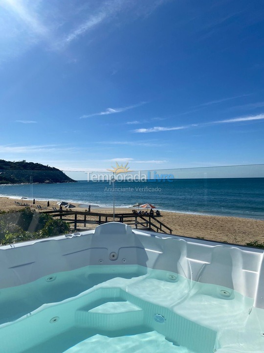 Casa para alquiler de vacaciones em Balneário Camboriú (Praia do Estaleirinho)