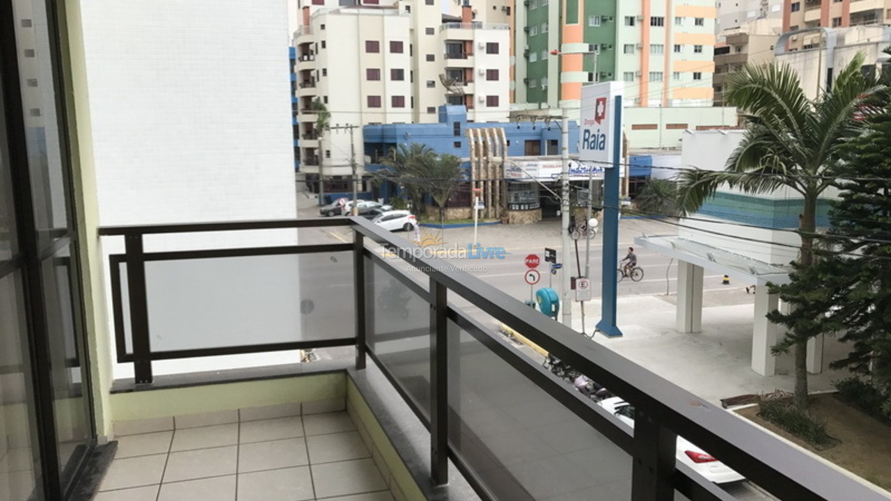 Apartment for vacation rental in Itapema (Meia Praia)