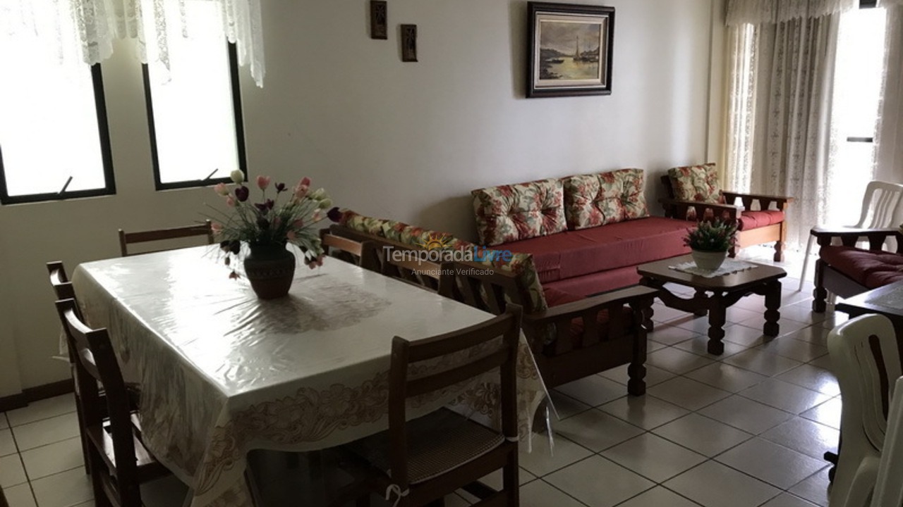Apartment for vacation rental in Itapema (Meia Praia)