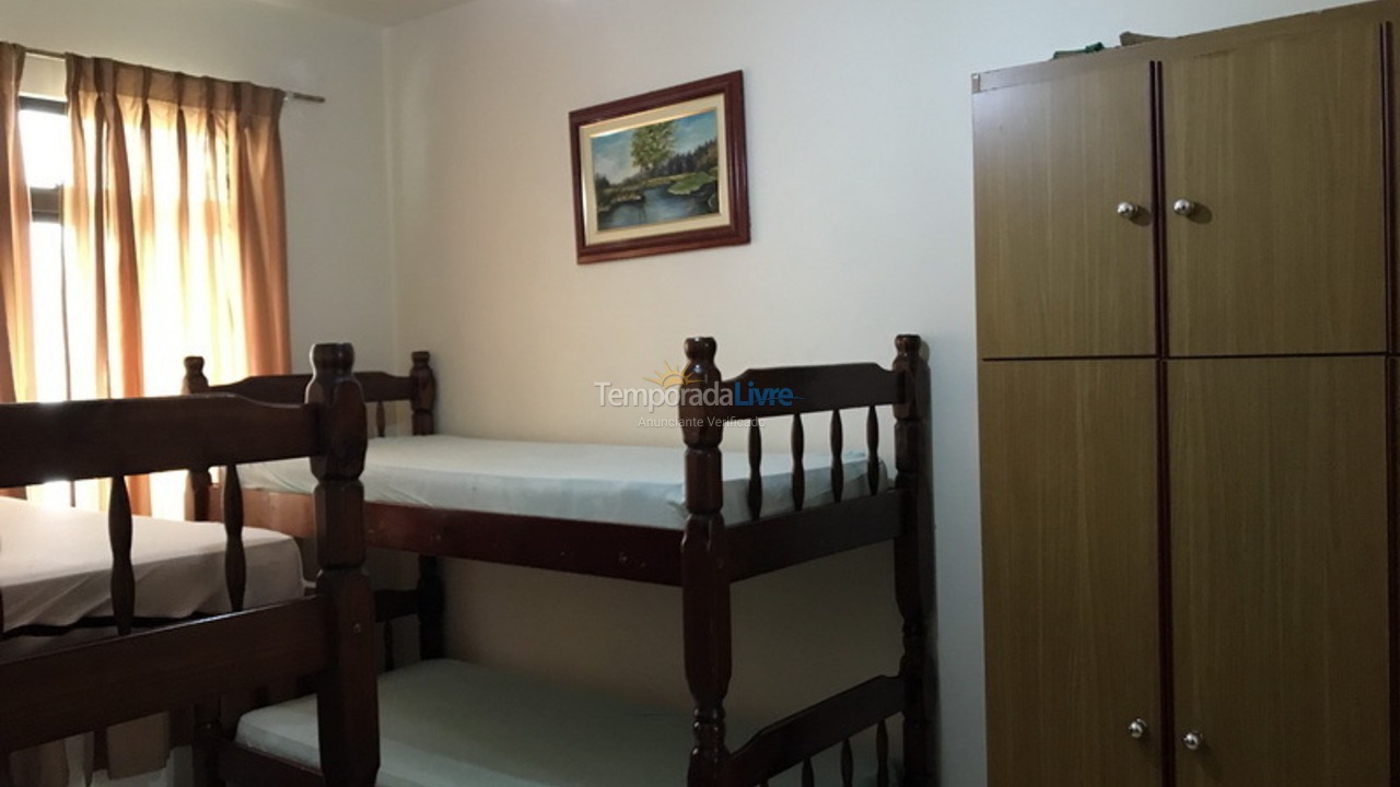 Apartment for vacation rental in Itapema (Meia Praia)