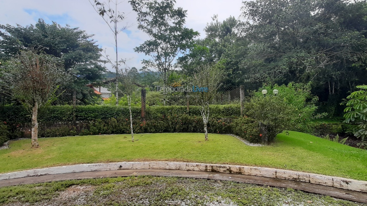Casa para aluguel de temporada em Ubatuba (Horto Florestal)