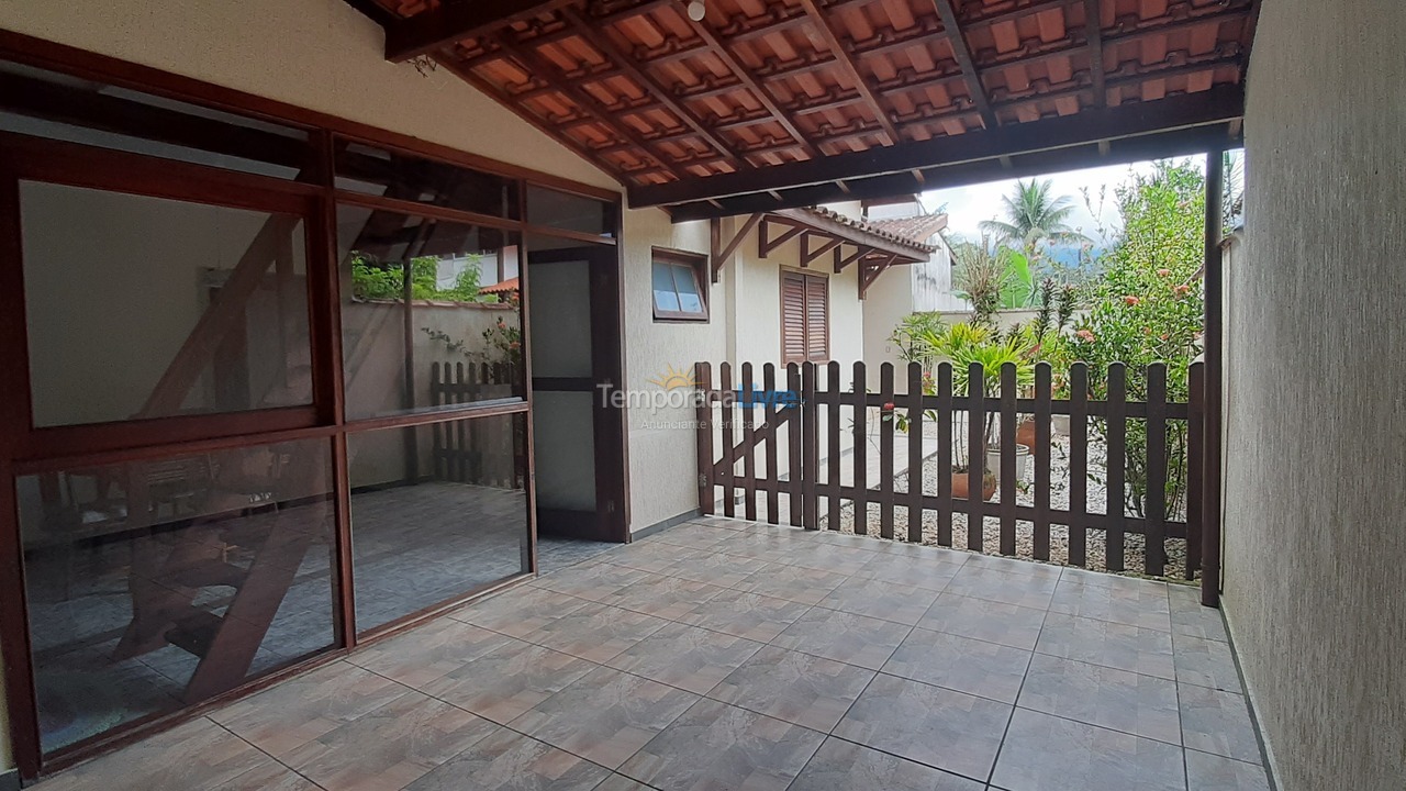 Casa para aluguel de temporada em Ubatuba (Horto Florestal)
