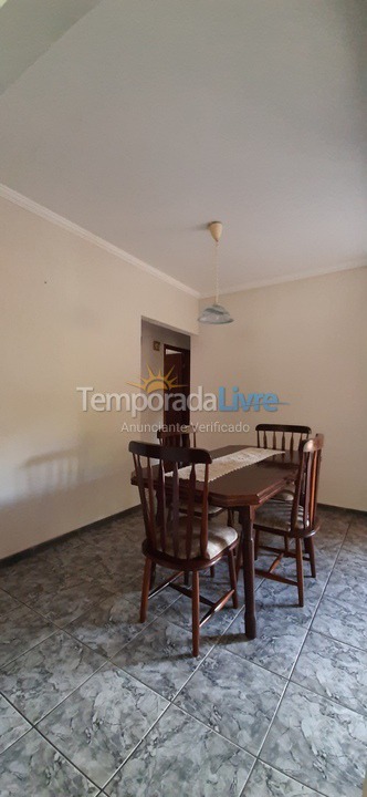 Casa para aluguel de temporada em Ubatuba (Horto Florestal)