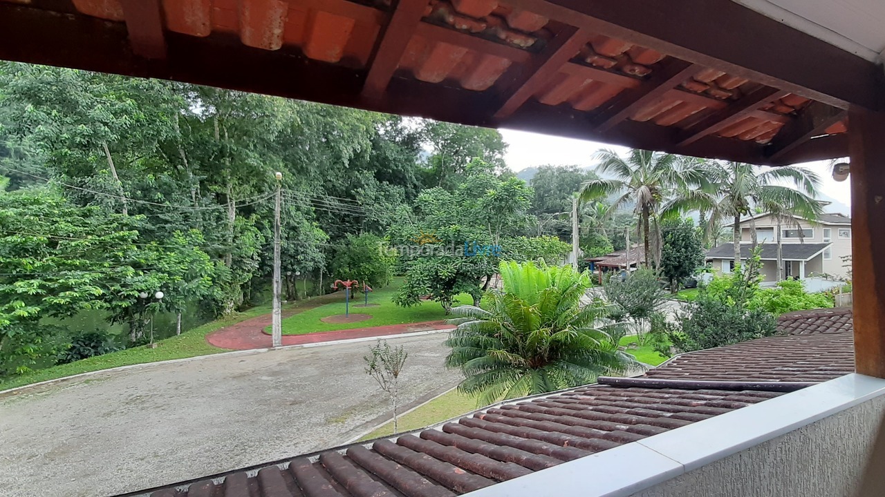 Casa para aluguel de temporada em Ubatuba (Horto Florestal)