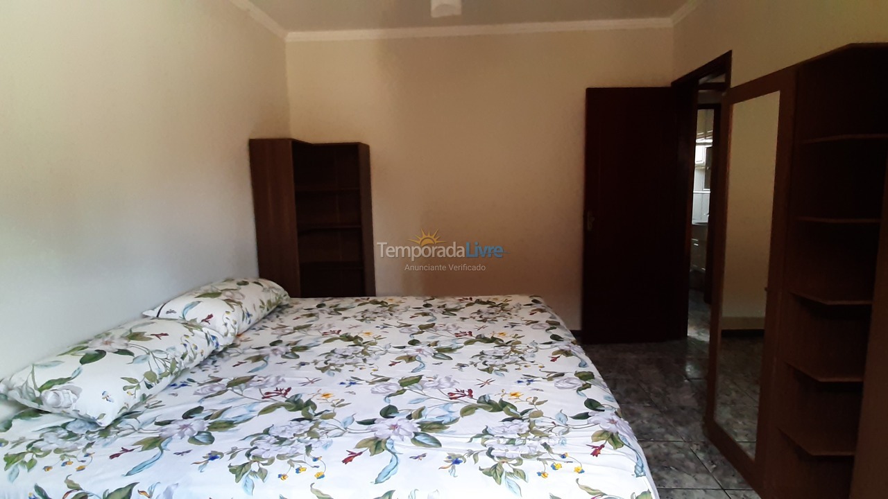 Casa para aluguel de temporada em Ubatuba (Horto Florestal)