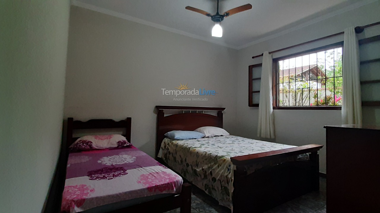 Casa para aluguel de temporada em Ubatuba (Horto Florestal)