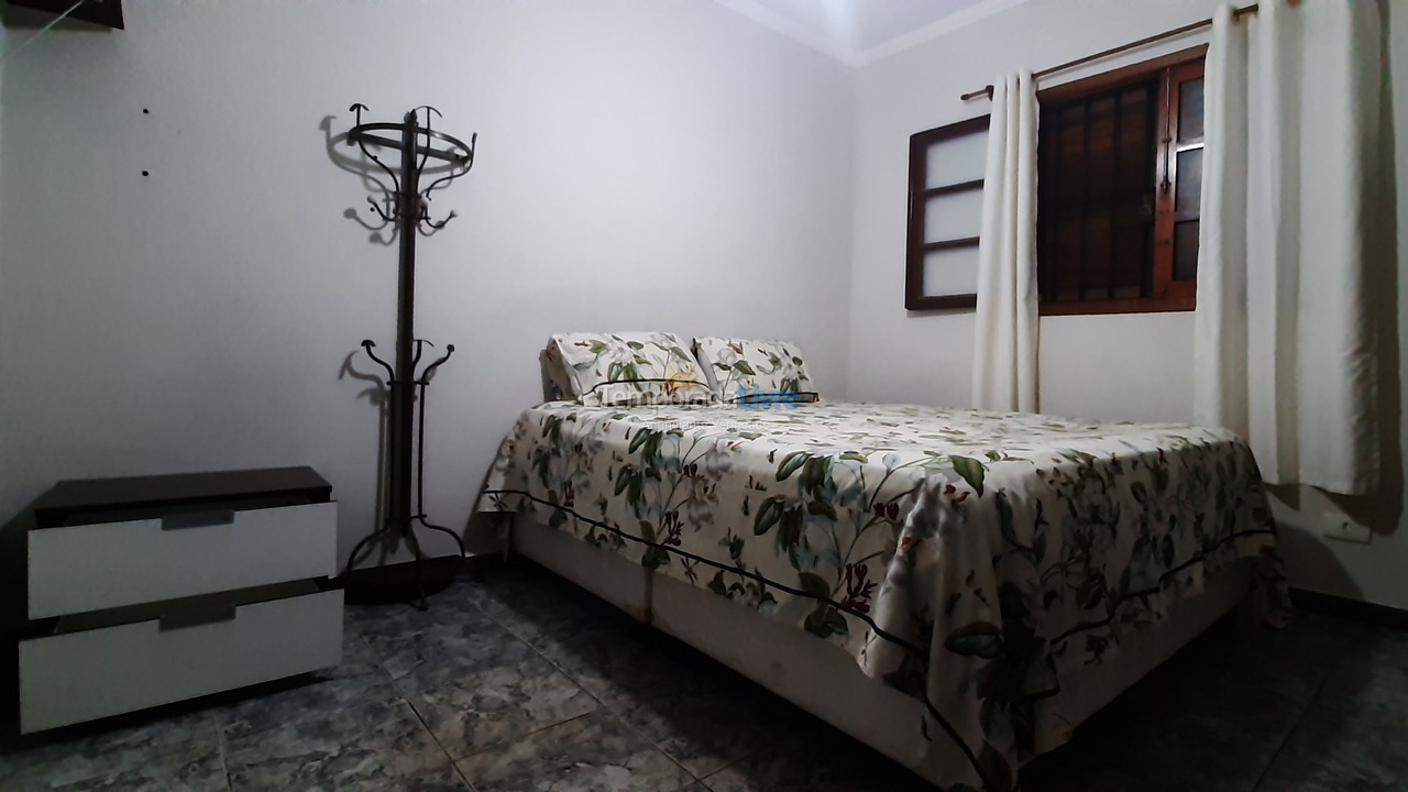 Casa para aluguel de temporada em Ubatuba (Horto Florestal)