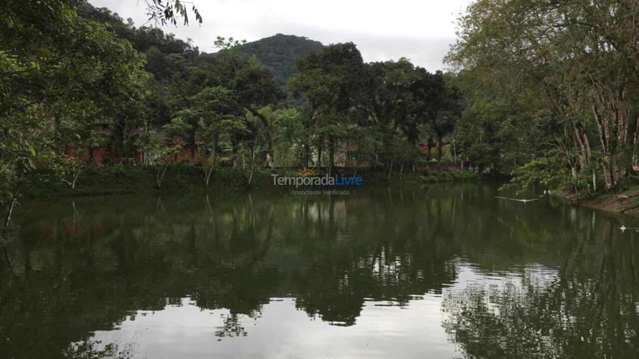 Casa para aluguel de temporada em Ubatuba (Horto Florestal)